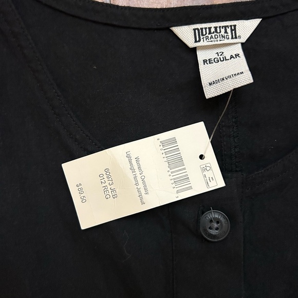 Duluth Trading Co Black Women’s Overeasy Lightweight Hemp Button-Front Jumpsuit - Picture 4 of 9